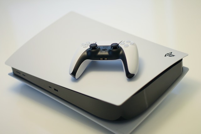 Interesting Facts About Sony's Playstation 4 - The Fact Site