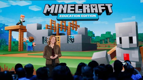 Minecraft: Pocket Edition about to get much bigger - GameSpot