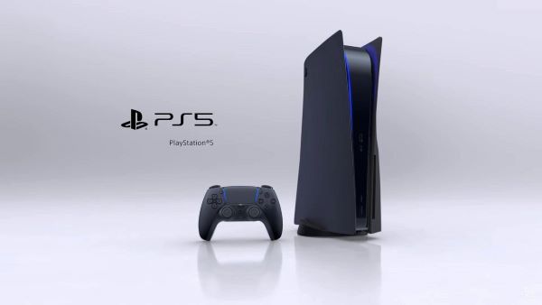 PS5 color black gaming console