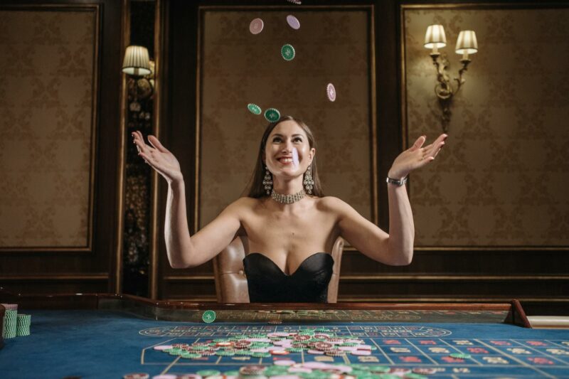 How to Play Baccarat featured image playtoday